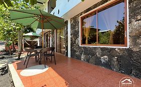 Lava House Hostal Pension